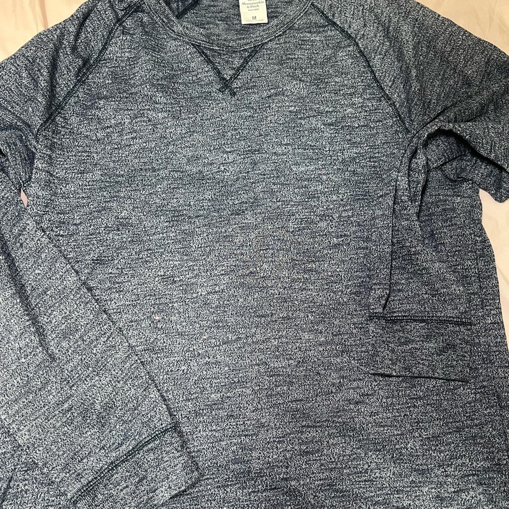 Men's Blue Sweater